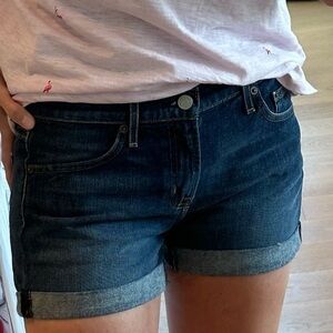 Gap Authentic Girlfriend Denim Shorts size 2/26